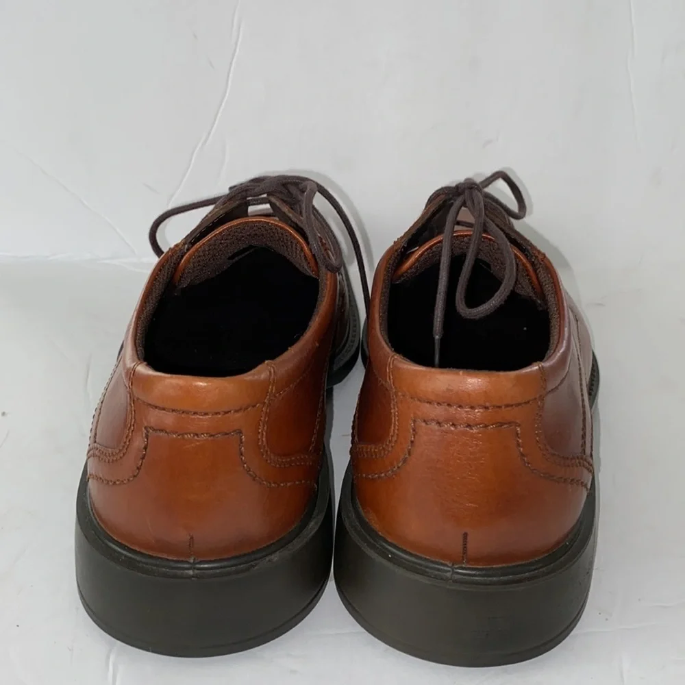 Ecco Helsinki Bike Toe Men's Lace Up Dress Shoes